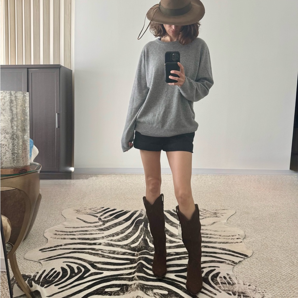 Zara brown suede boots